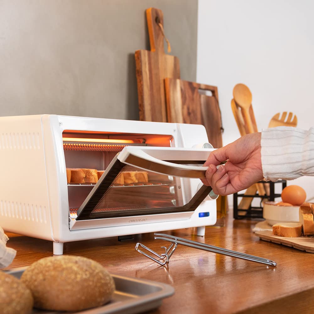 Cecotec Horno Sobremesa 10L Bake&Toast White. 800W, Acero Lacado Blanco, Cuarzo 2 piezas, Puerta doble cristal, Temporizador hasta 60 min, Temperatura regulable hasta 230ºC